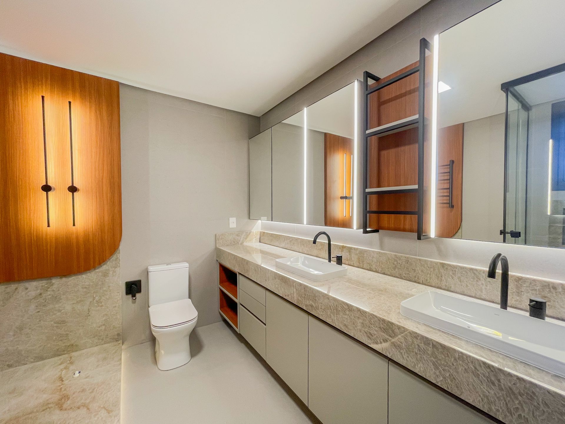 Apartamento para venda no bairro Centro em Torres