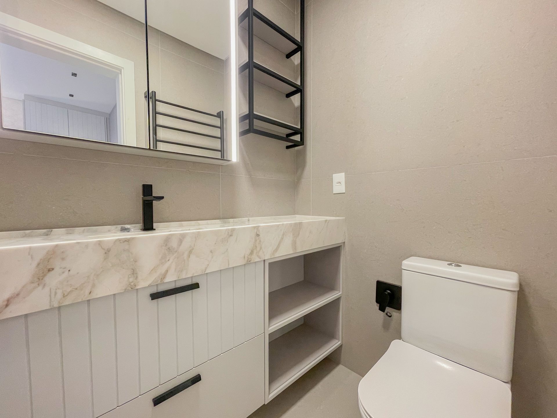 Apartamento para venda no bairro Centro em Torres