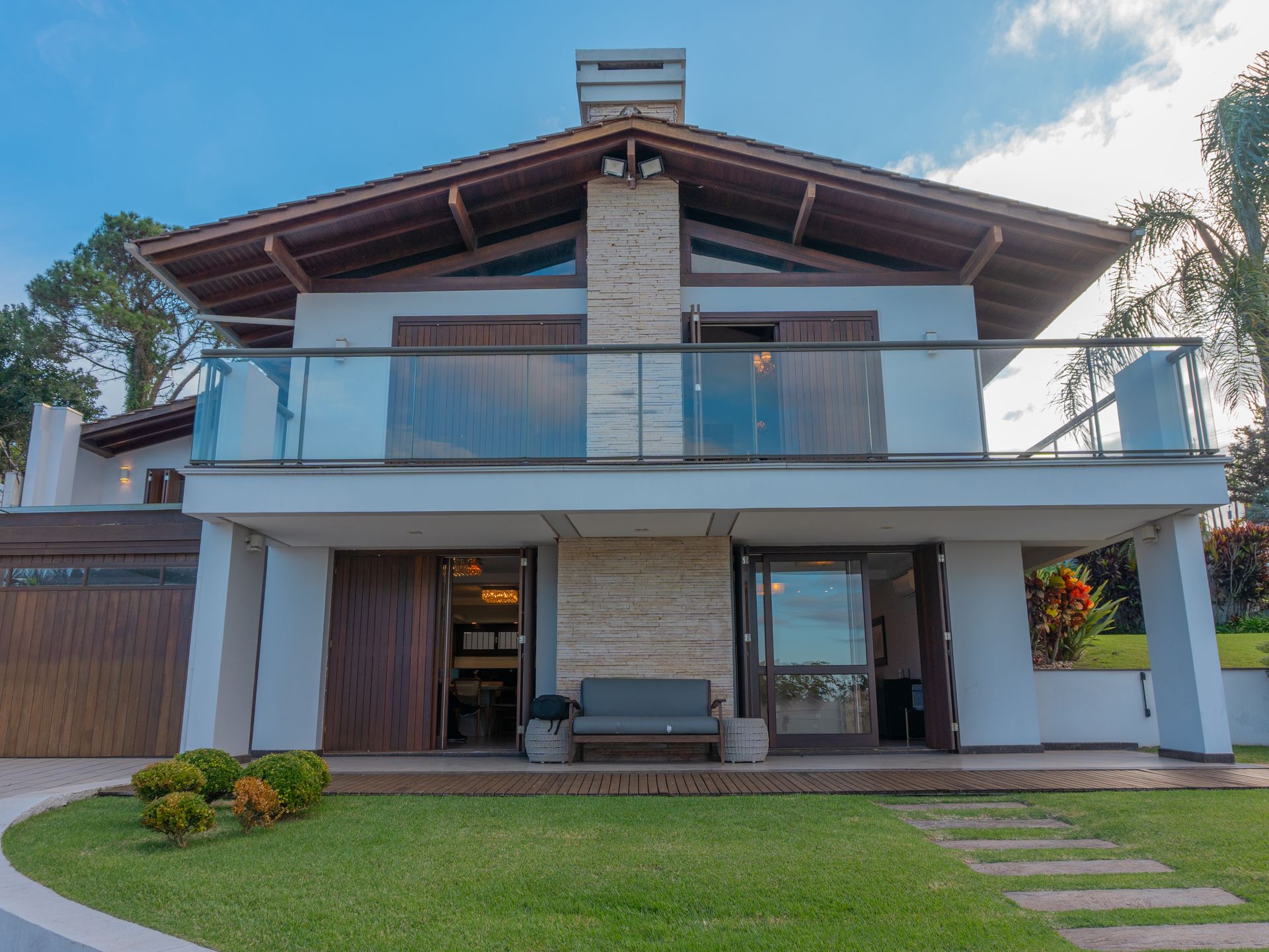 Casa para venda no bairro Centenário em Torres