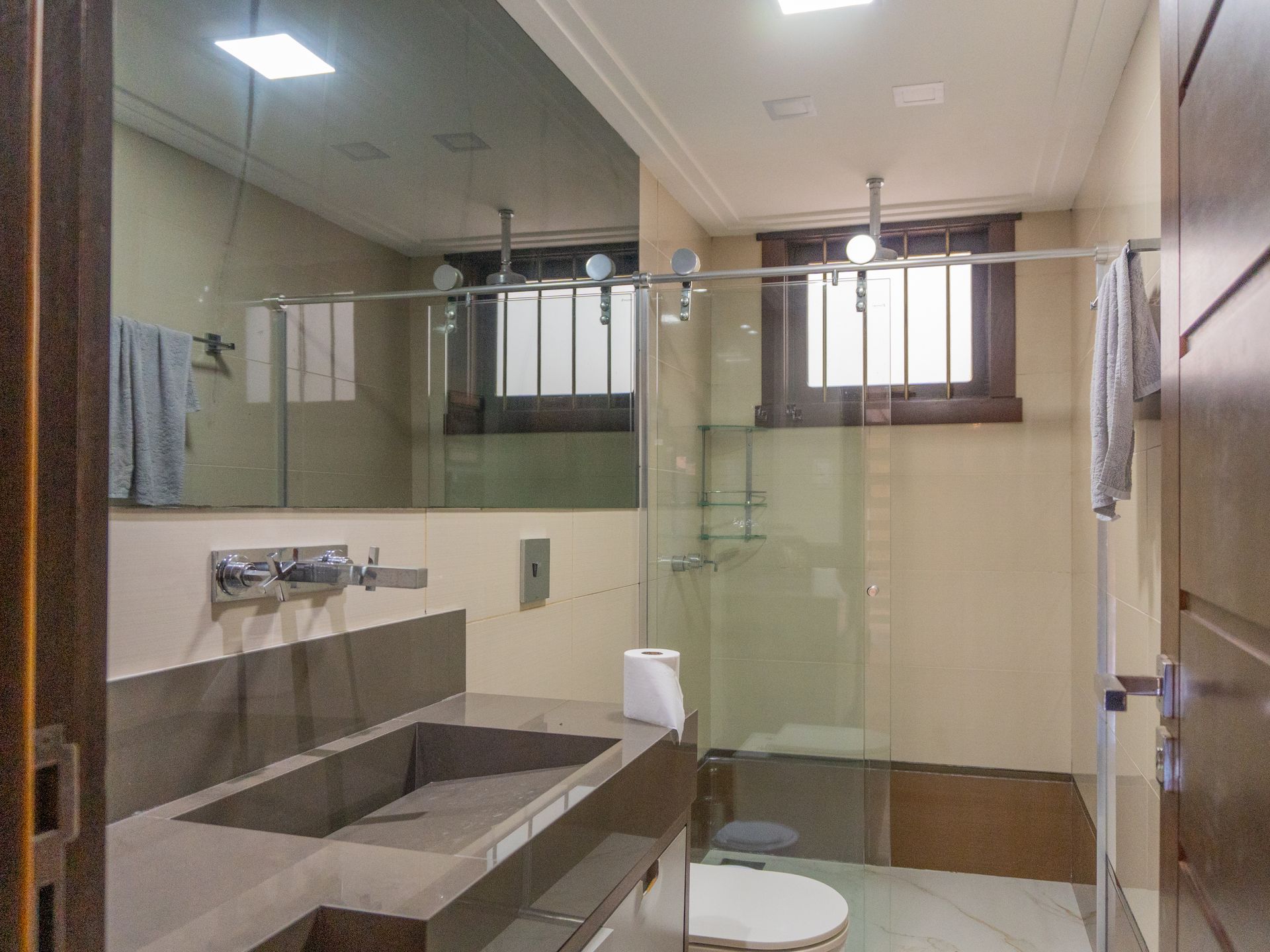 Casa para venda no bairro Centenário em Torres