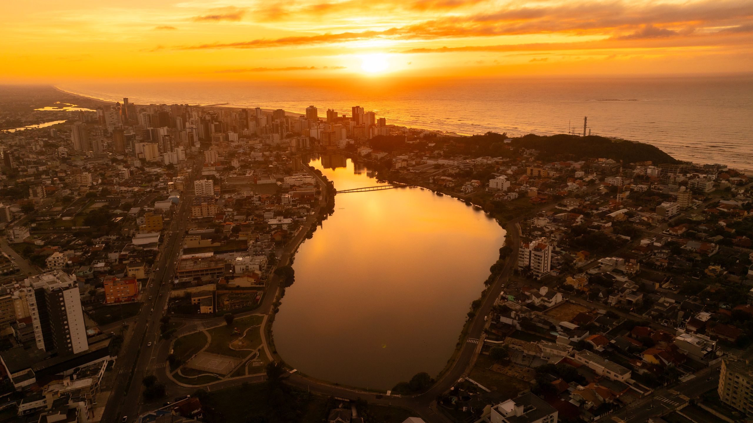 Apartamento para venda no bairro Centro em Torres