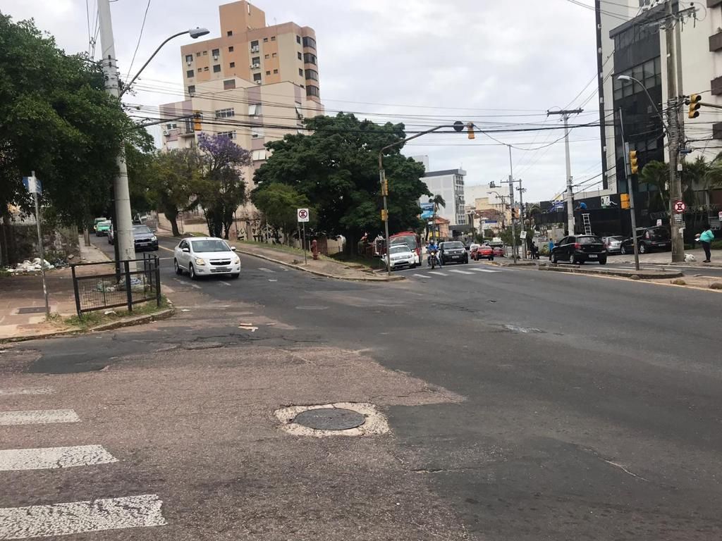 Terreno para venda no bairro Santa Tereza em Porto Alegre