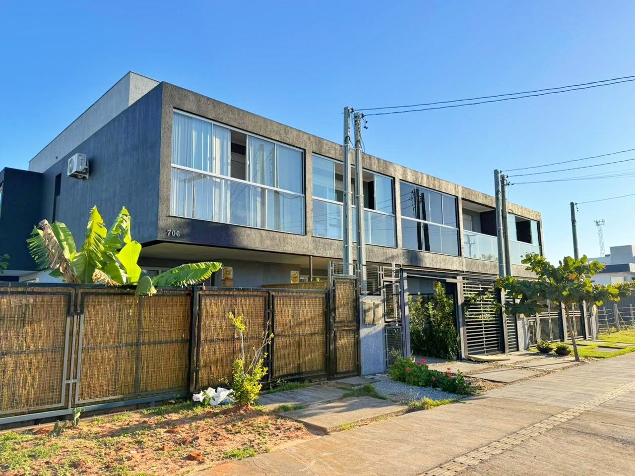 Sobrado Duplex para venda no bairro Morada Das Palmeiras em Torres