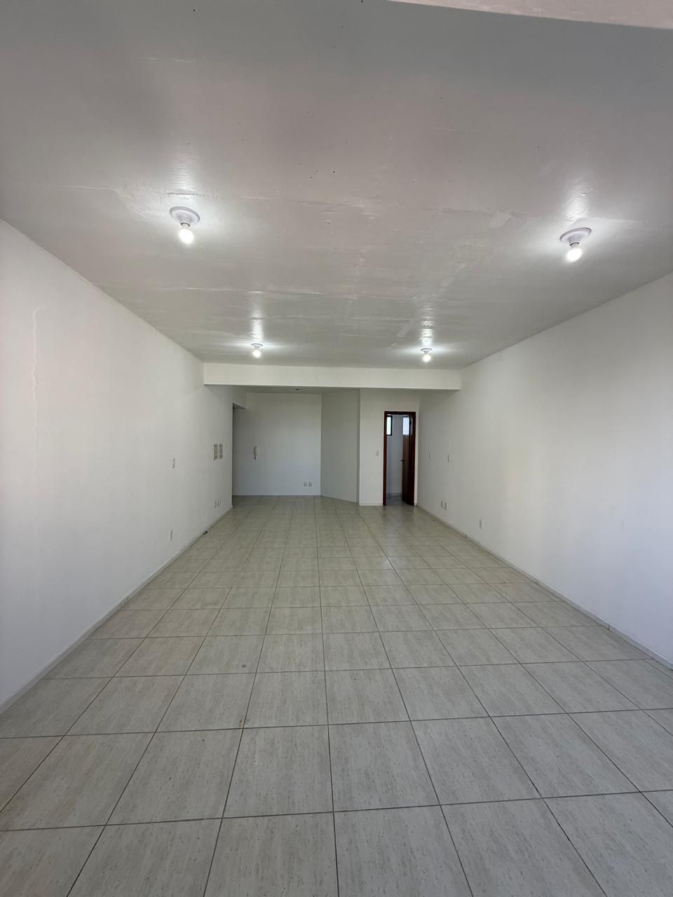 Sala comercial para venda no bairro Centro em Caxias do Sul