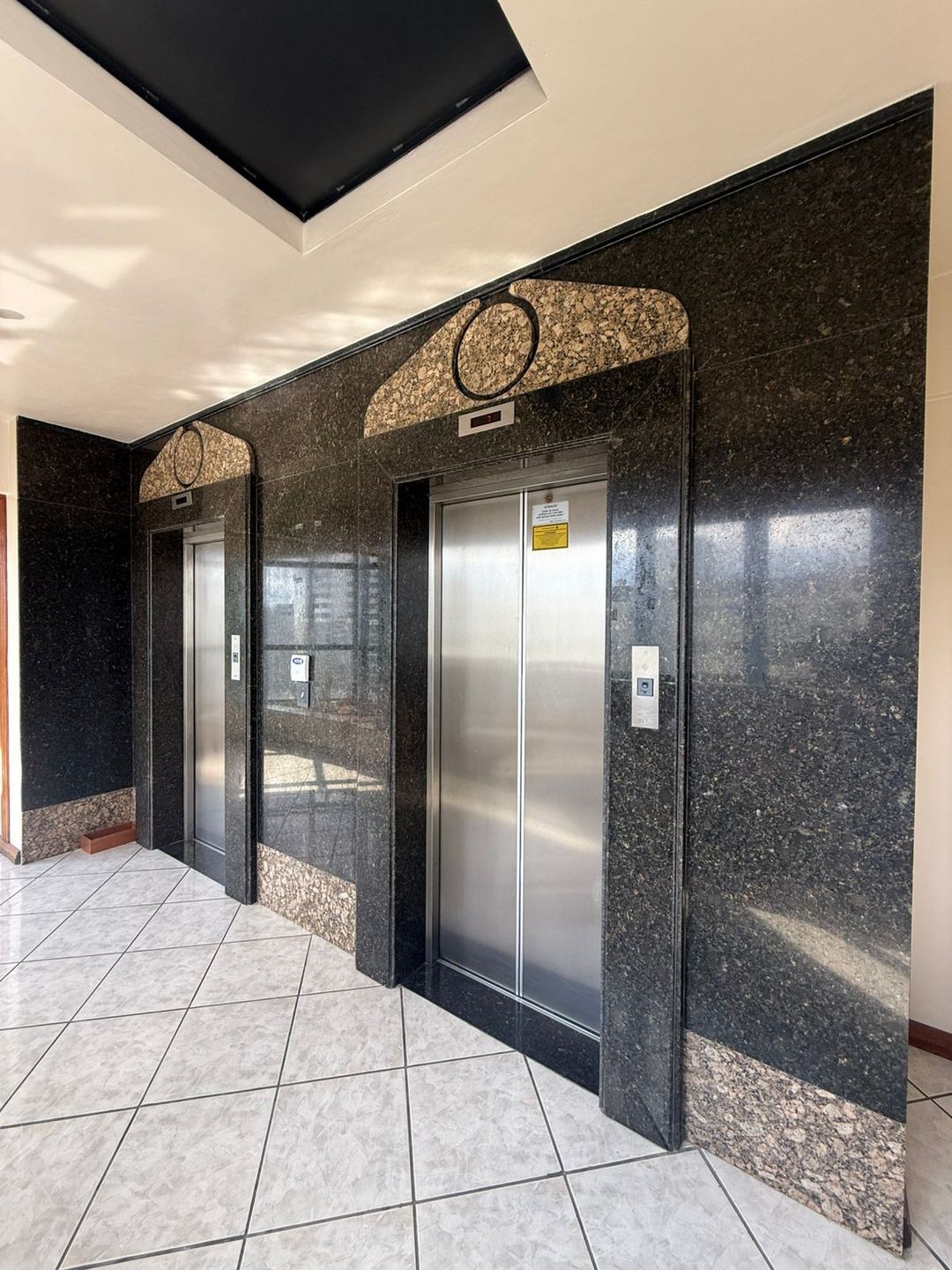 Sala comercial para venda no bairro Centro em Caxias do Sul