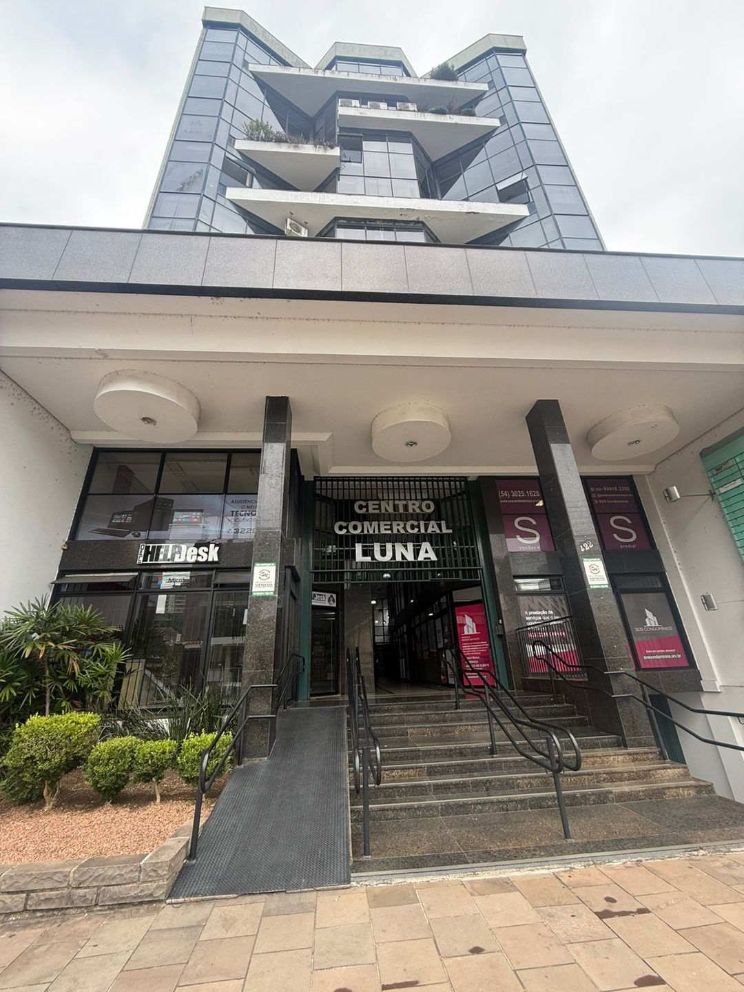 Sala comercial para venda no bairro Centro em Caxias do Sul