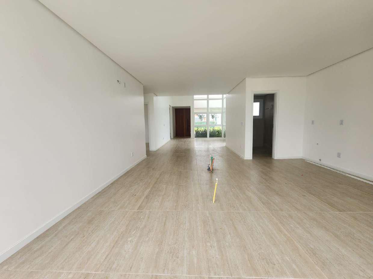 Casa de Condomínio para venda no bairro Centro em Torres