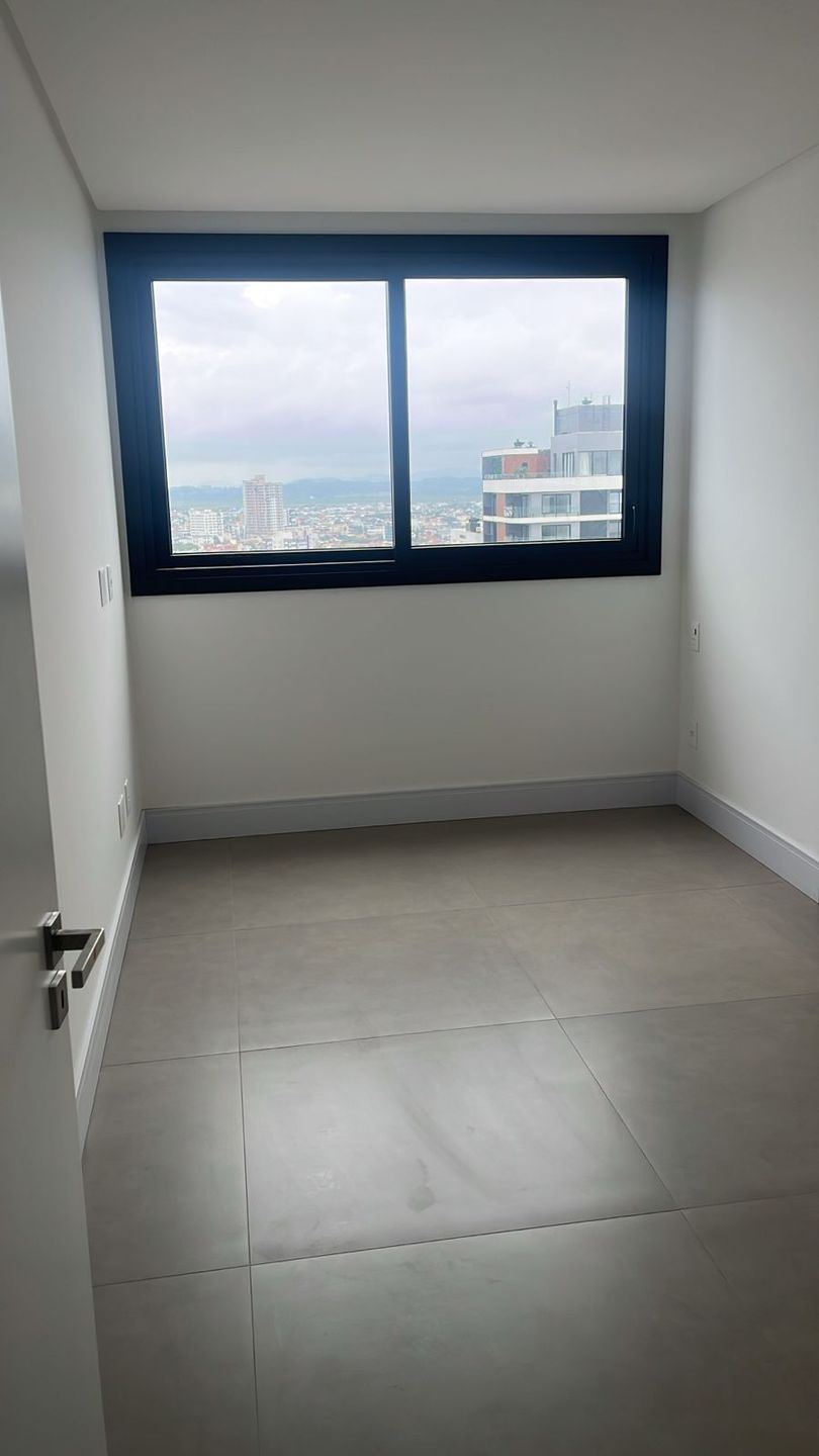 Apartamento para venda no bairro Centro em Torres