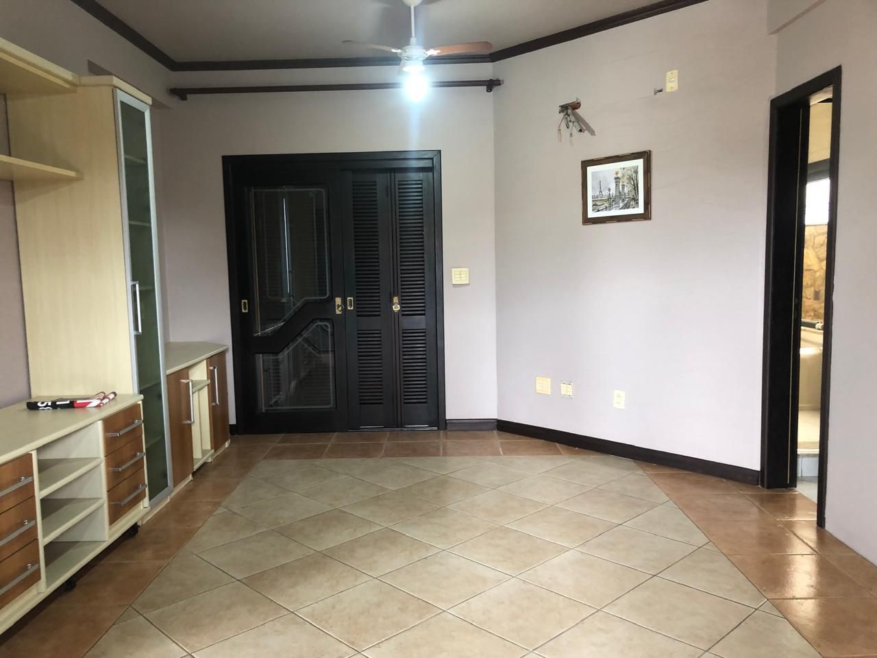 Casa para venda no bairro  em Cachoeirinha