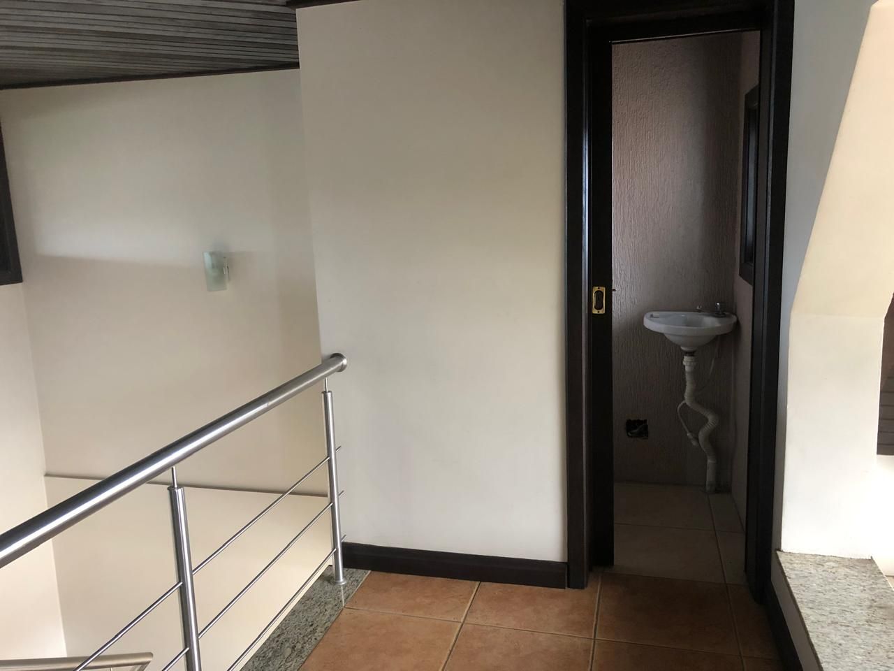 Casa para venda no bairro  em Cachoeirinha