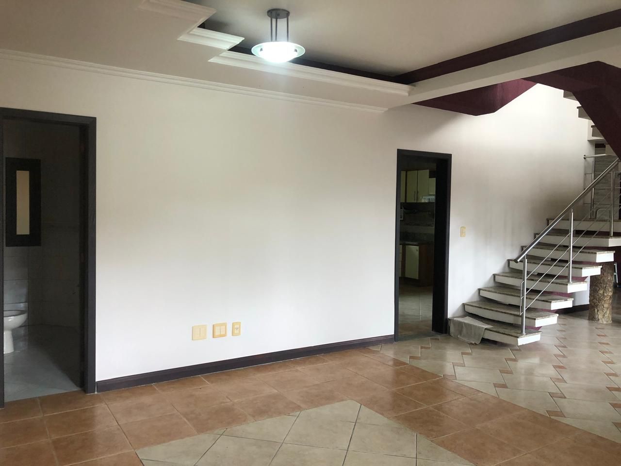 Casa para venda no bairro  em Cachoeirinha
