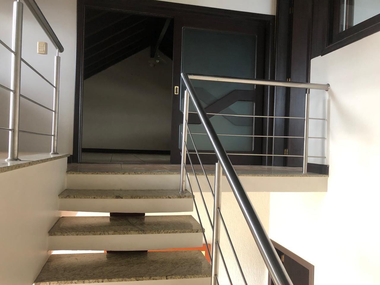 Casa para venda no bairro  em Cachoeirinha