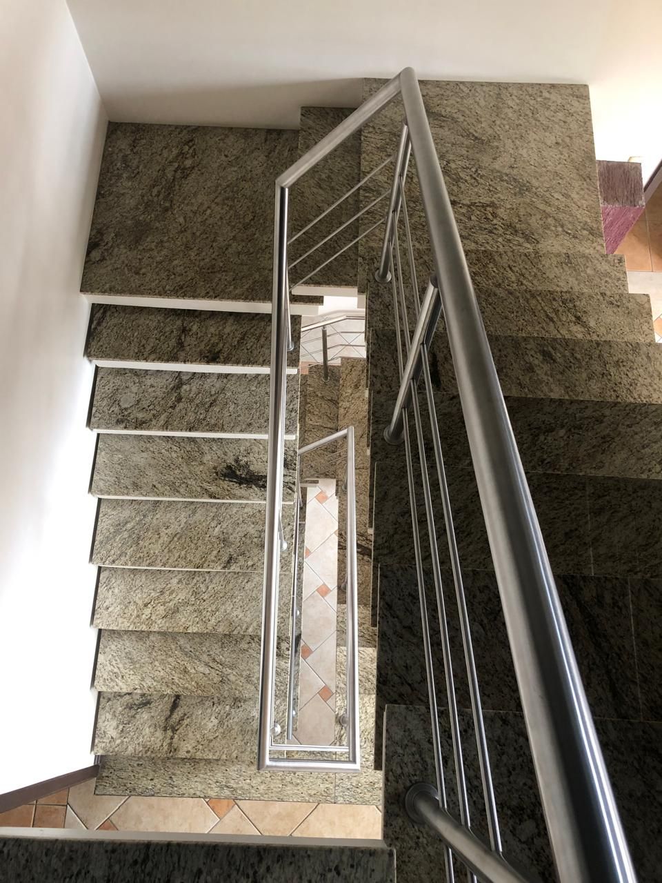 Casa para venda no bairro  em Cachoeirinha