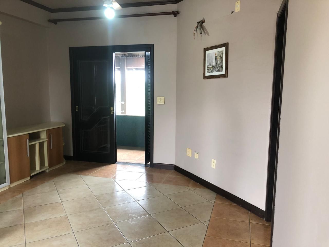 Casa para venda no bairro  em Cachoeirinha