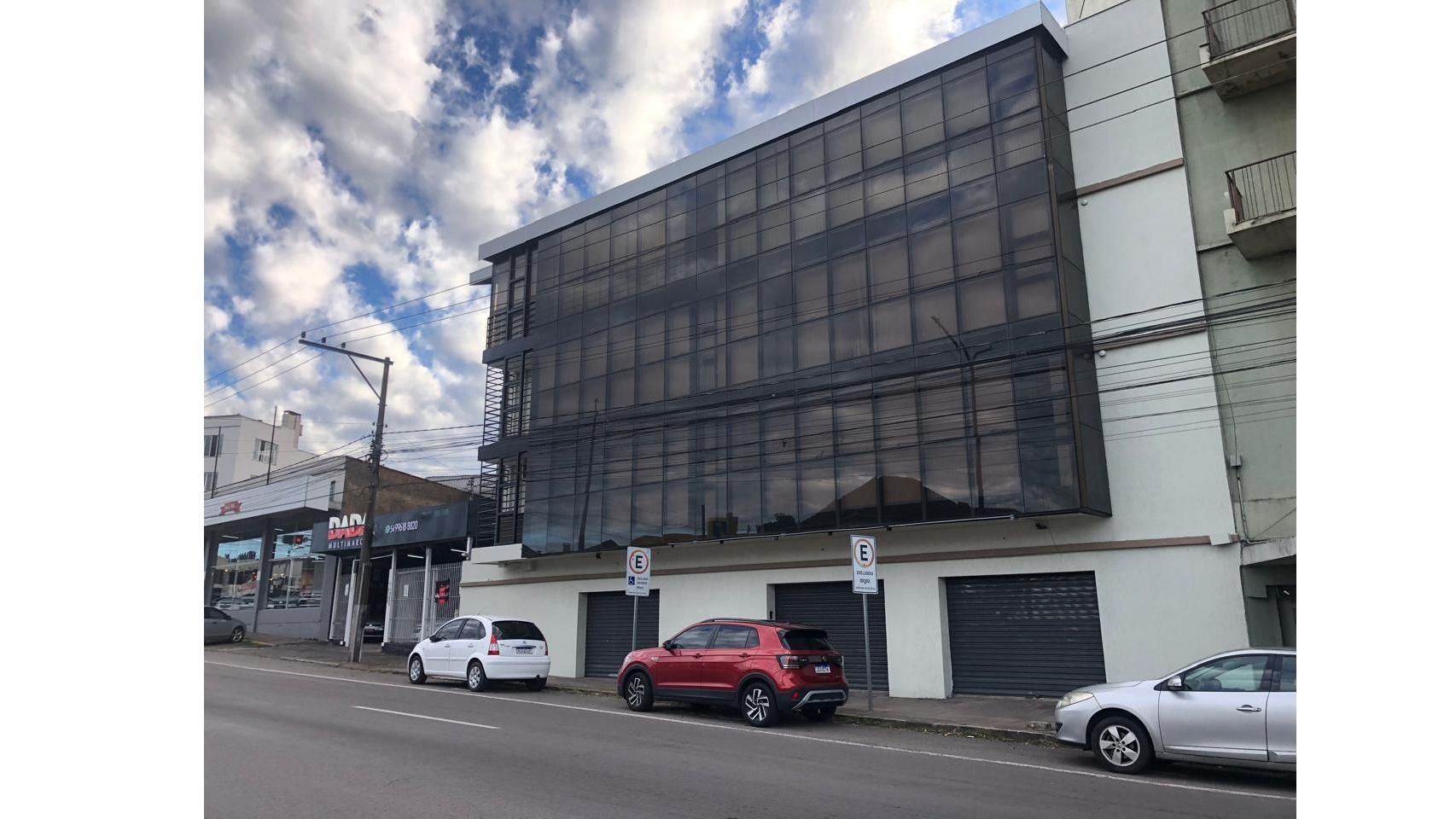 Sala comercial para venda no bairro Nossa Senhora de Lourdes em Caxias do Sul