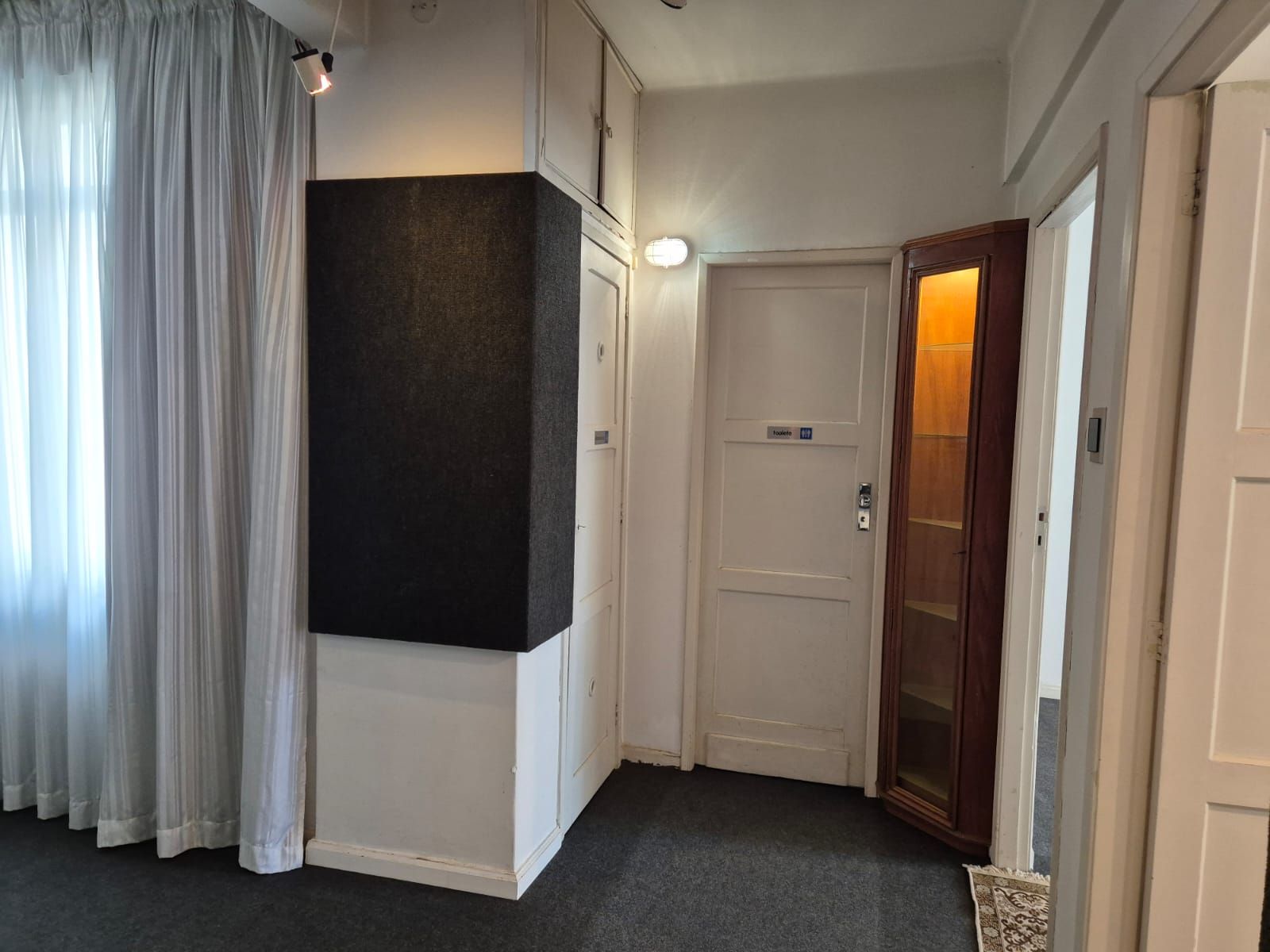Sala comercial para venda no bairro Centro Histórico em Porto Alegre