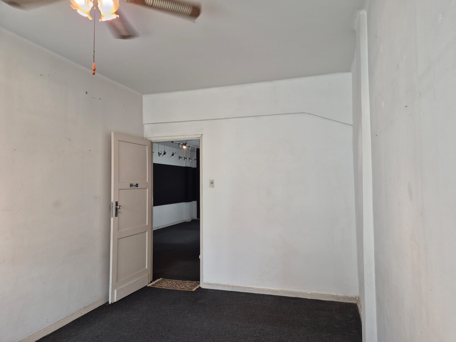 Sala comercial para venda no bairro Centro Histórico em Porto Alegre