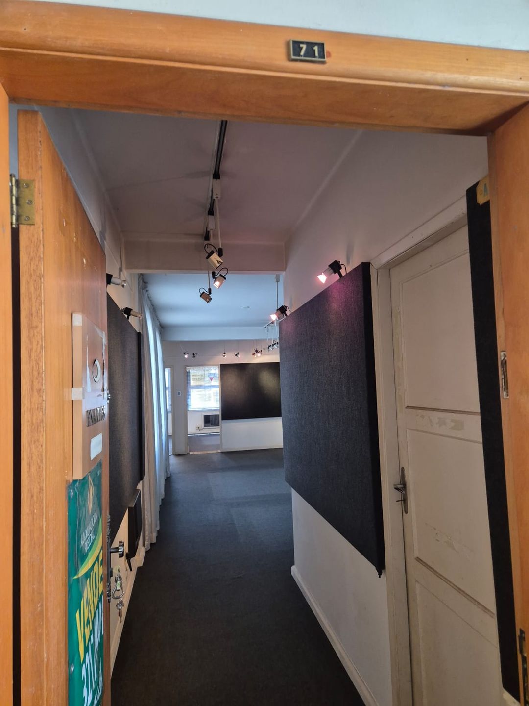 Sala comercial para venda no bairro Centro Histórico em Porto Alegre