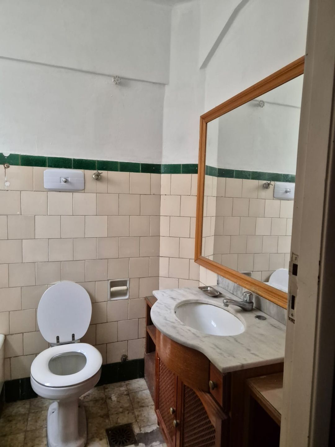 Sala comercial para venda no bairro Centro Histórico em Porto Alegre