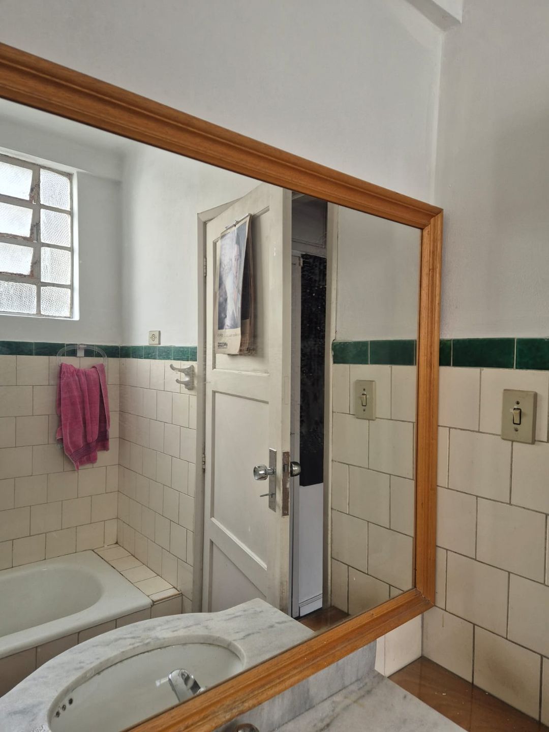 Sala comercial para venda no bairro Centro Histórico em Porto Alegre
