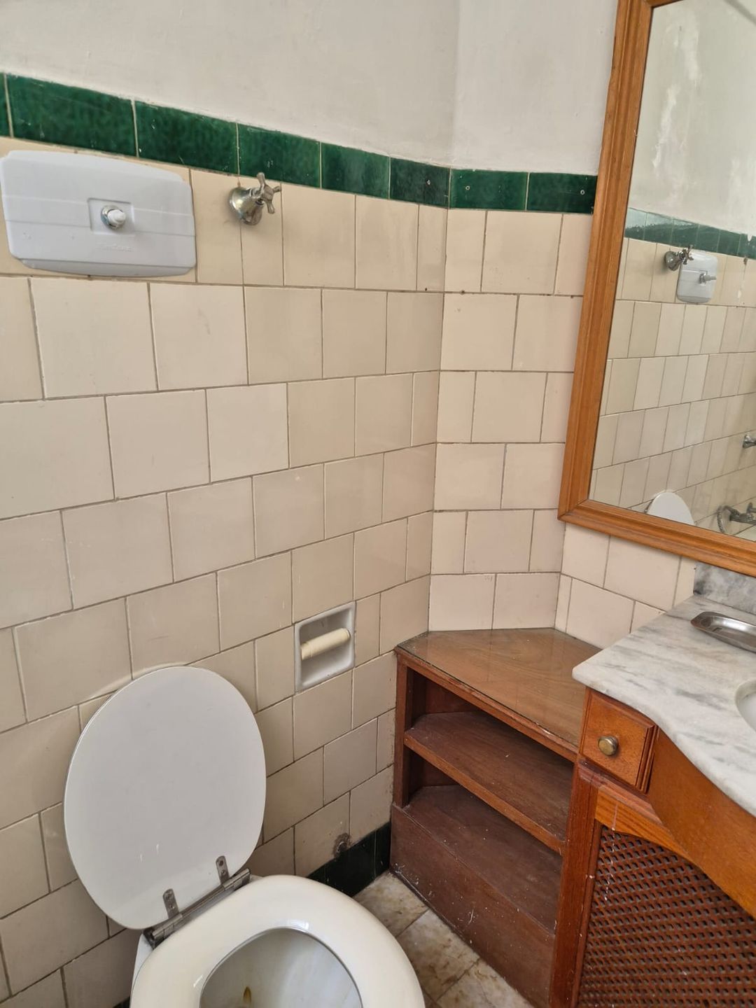 Sala comercial para venda no bairro Centro Histórico em Porto Alegre