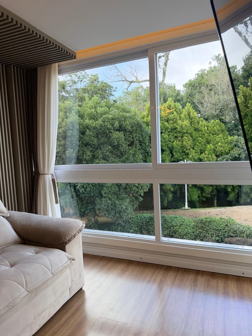 Apartamento para venda no bairro Alpha ville em Gramado