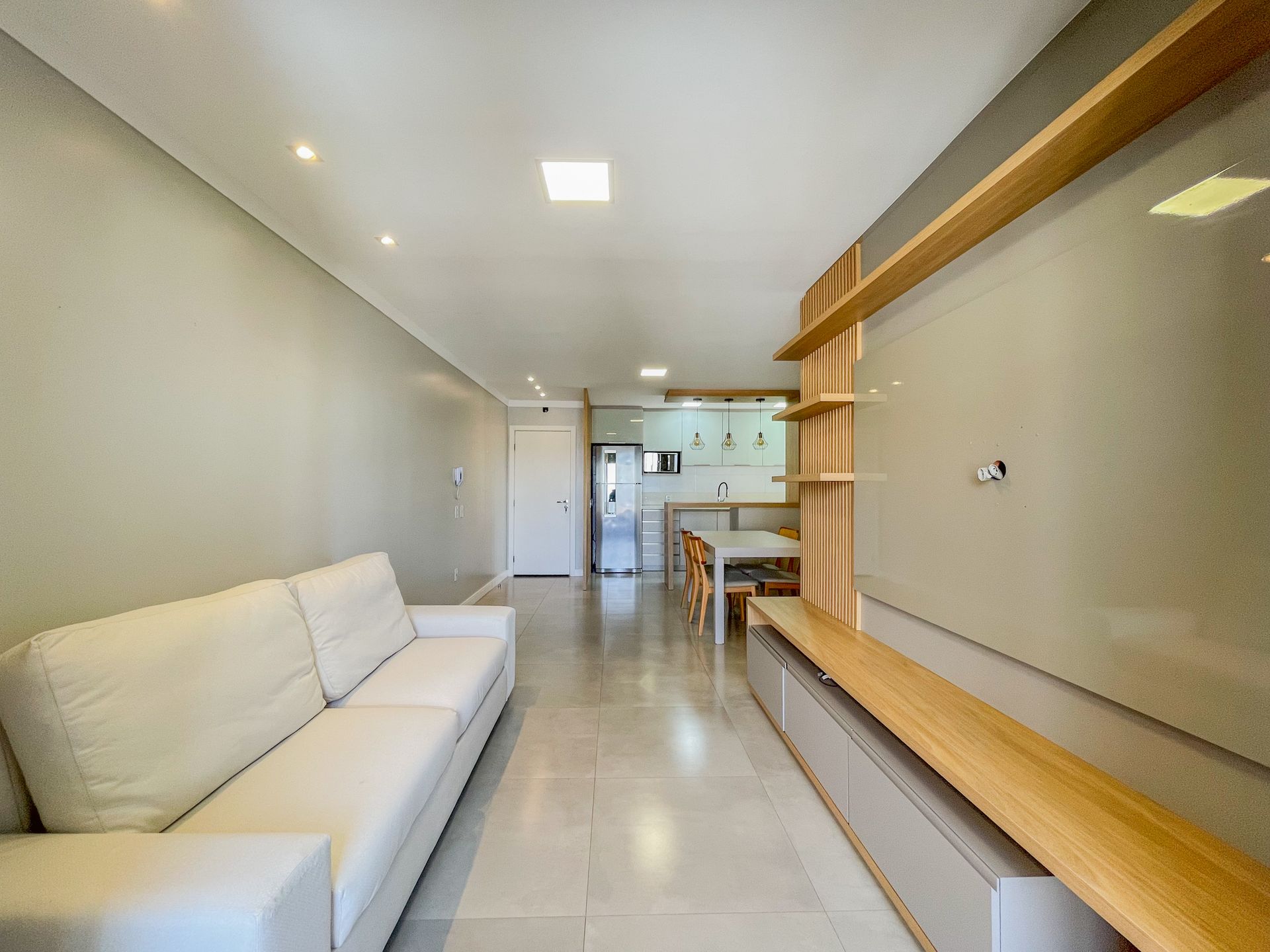 Apartamento para venda no bairro Stan em Torres