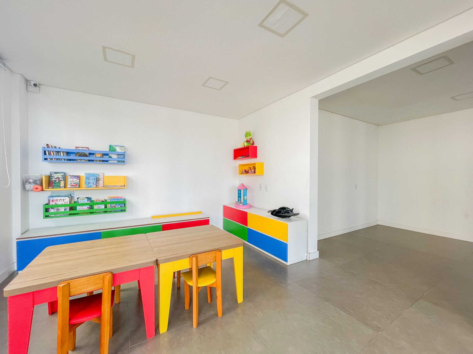 Apartamento para venda no bairro Stan em Torres