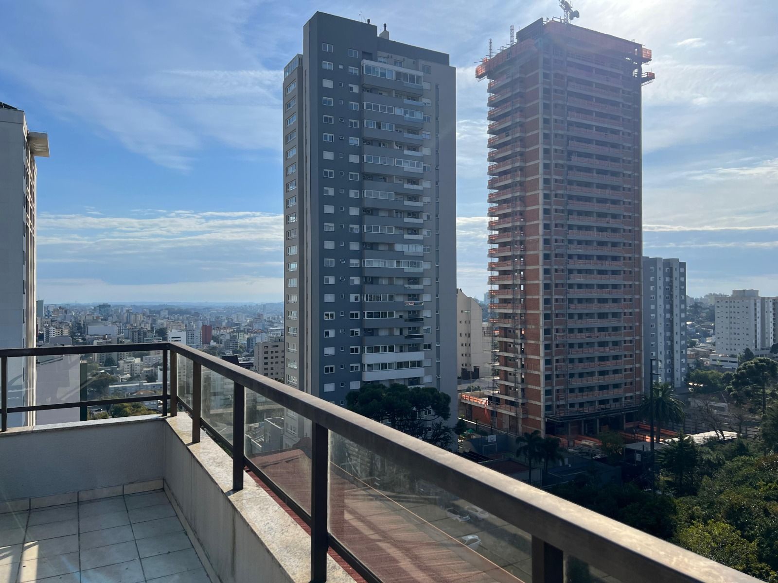 Cobertura para venda no bairro Nossa Senhora de Lourdes em Caxias do Sul