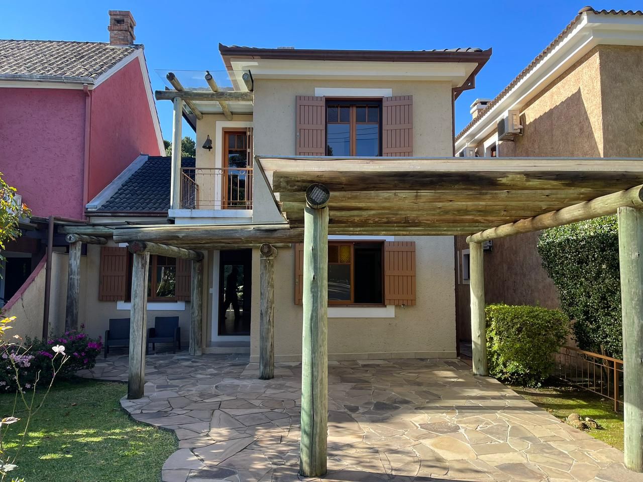 Casa para venda no bairro  em Canela
