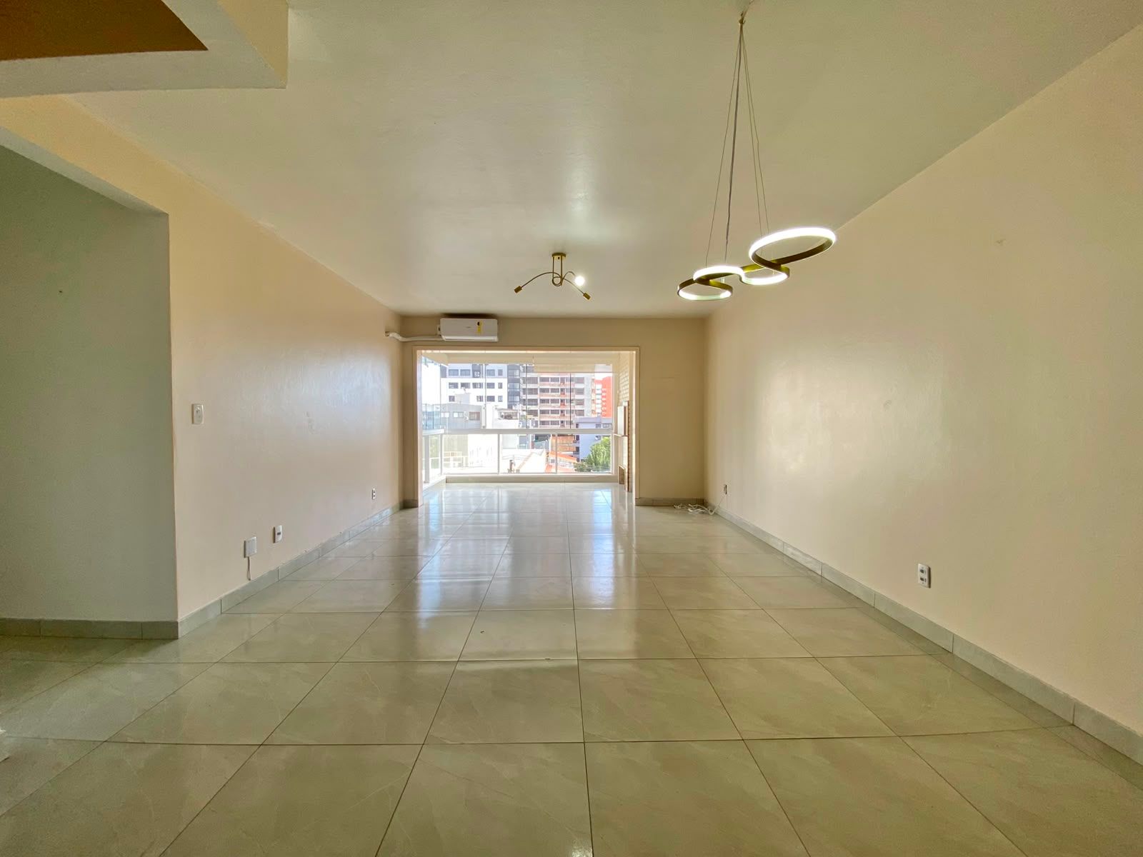 Apartamento para venda no bairro Predial em Torres