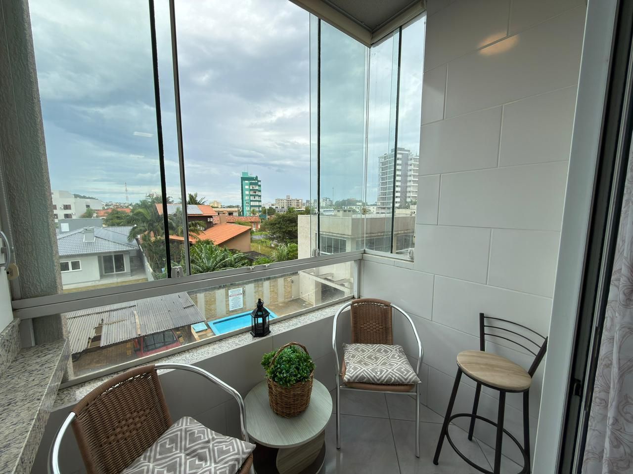 Apartamento para venda no bairro Stan em Torres