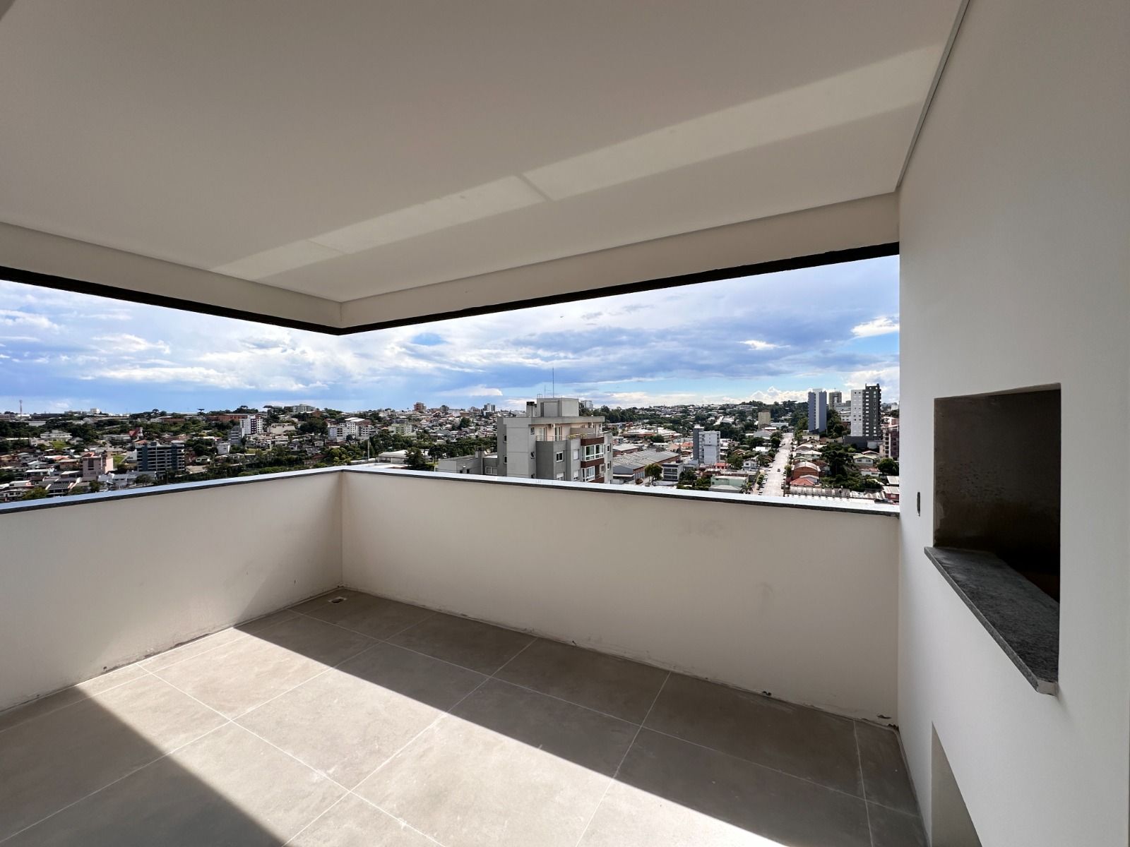 Apartamento para venda no bairro São Leopoldo em Caxias do Sul