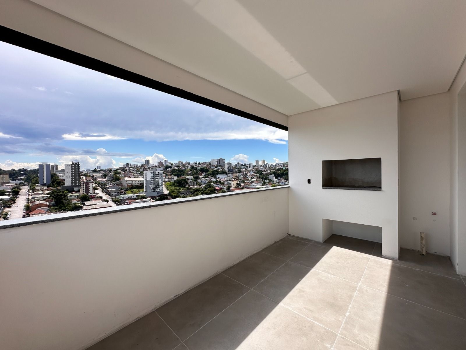 Apartamento para venda no bairro São Leopoldo em Caxias do Sul