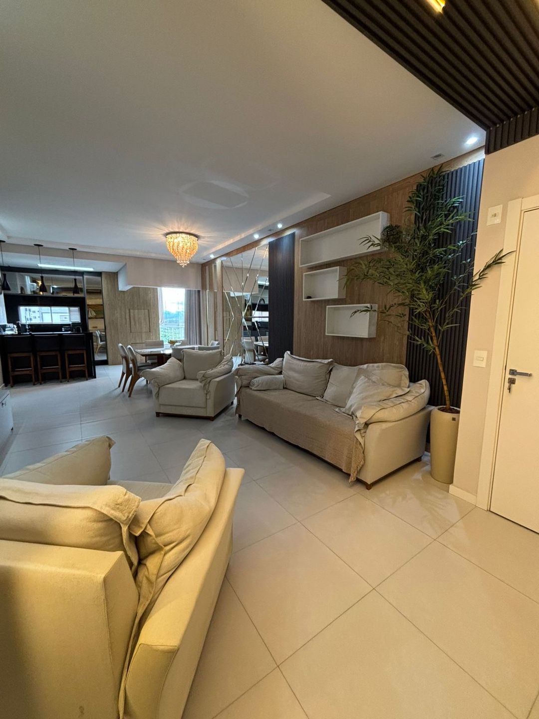 Apartamento para venda no bairro Balneário Perequê em Porto Belo