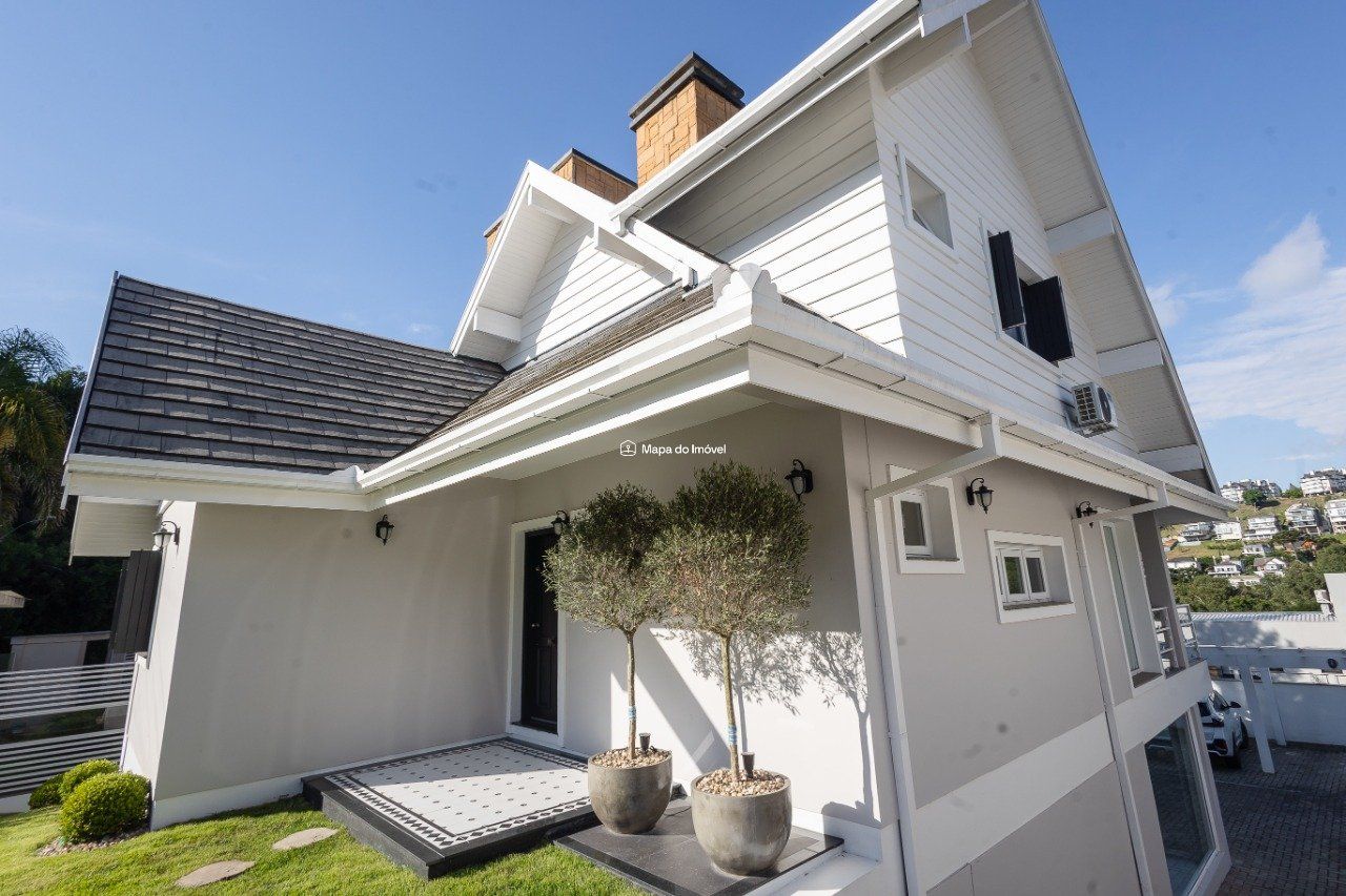 Casa para venda no bairro Vale das Colinas em Gramado