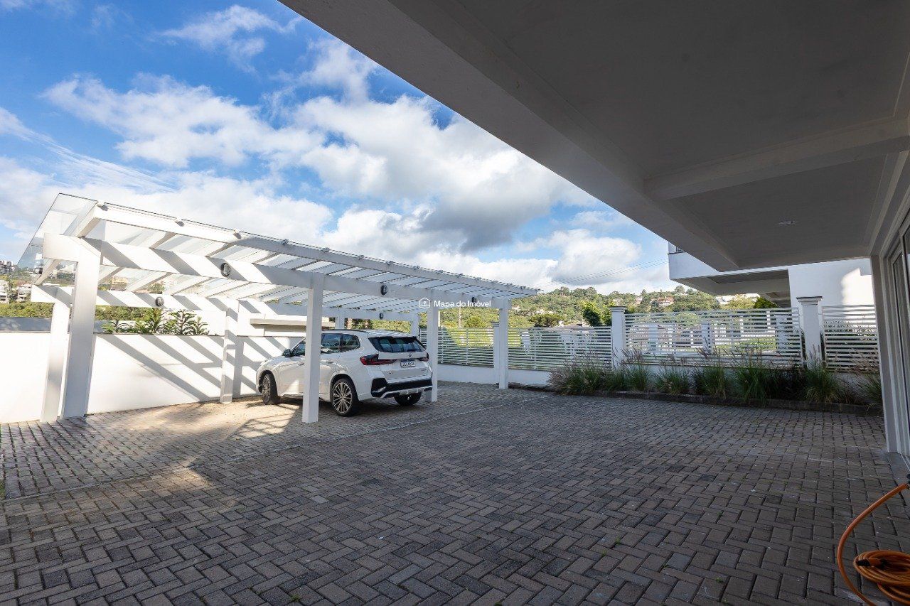 Casa para venda no bairro Vale das Colinas em Gramado