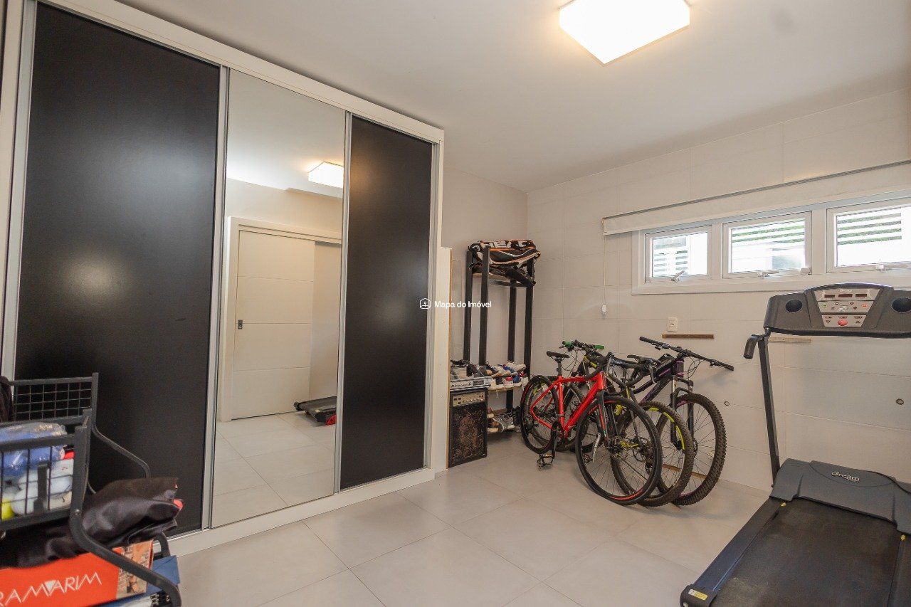 Casa para venda no bairro Vale das Colinas em Gramado