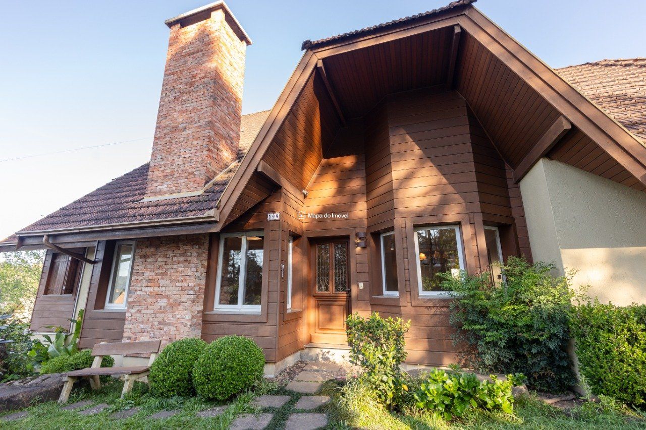Casa para venda no bairro Vale das Colinas em Gramado