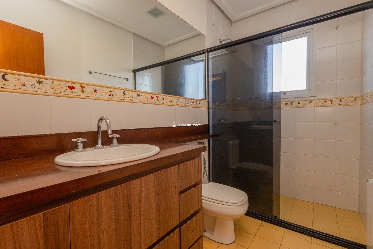 Casa para venda no bairro Vale das Colinas em Gramado