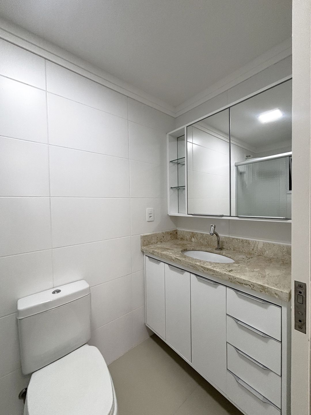 Apartamento para venda no bairro Predial em Torres