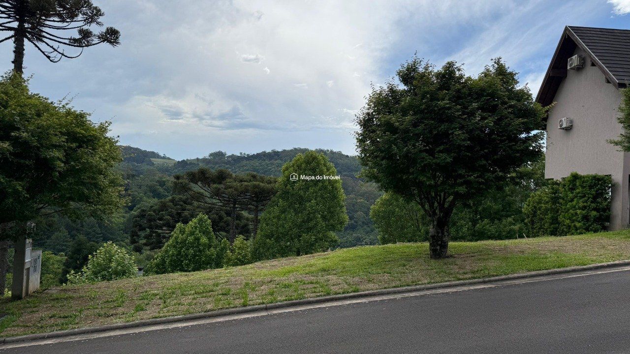Terreno para venda no bairro Bavaria em Gramado