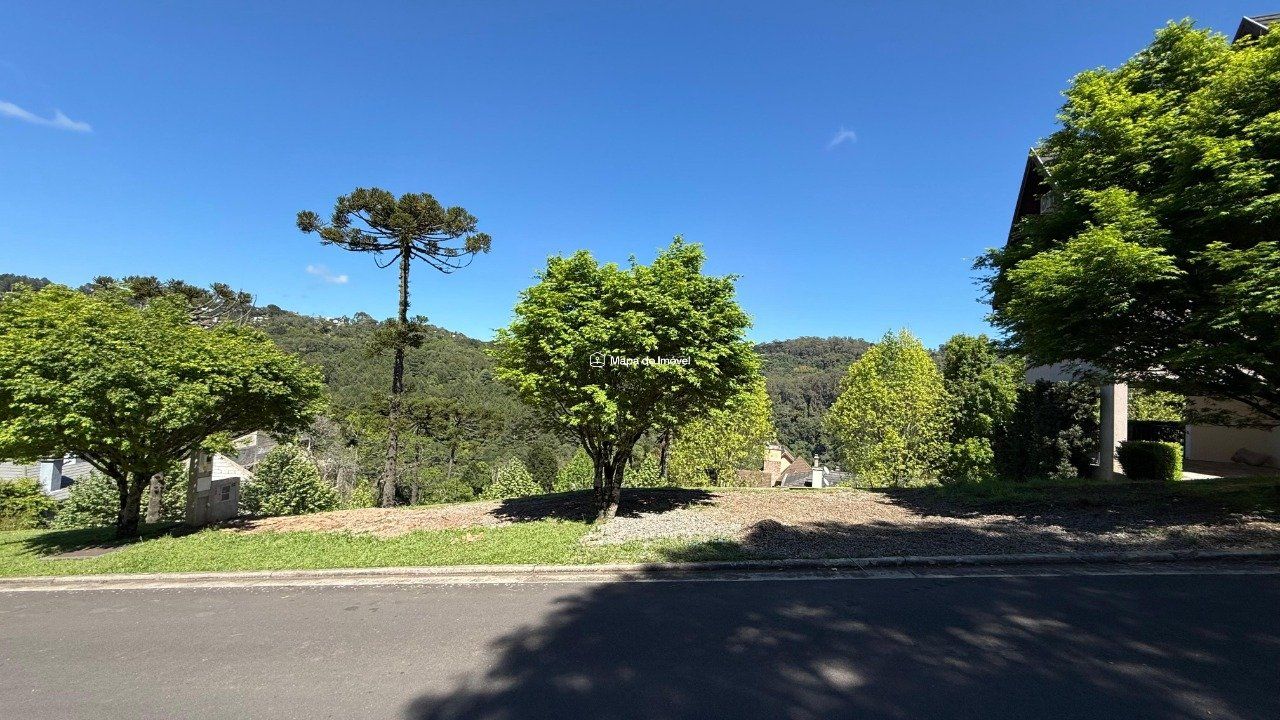 Terreno para venda no bairro Bavaria em Gramado