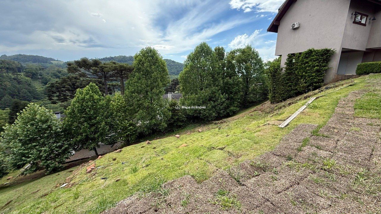 Terreno para venda no bairro Bavaria em Gramado