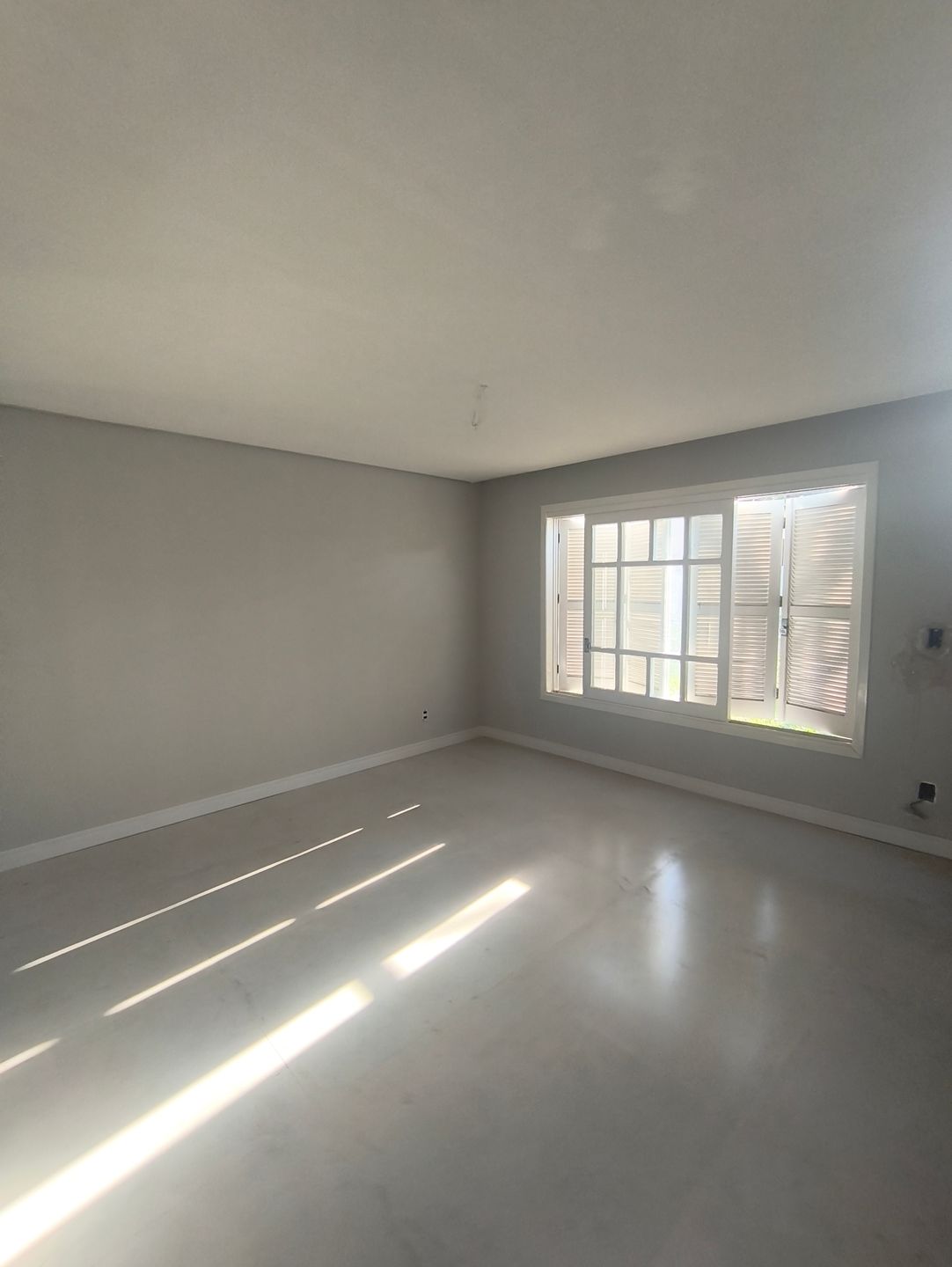 Casa para venda no bairro Centenário em Torres