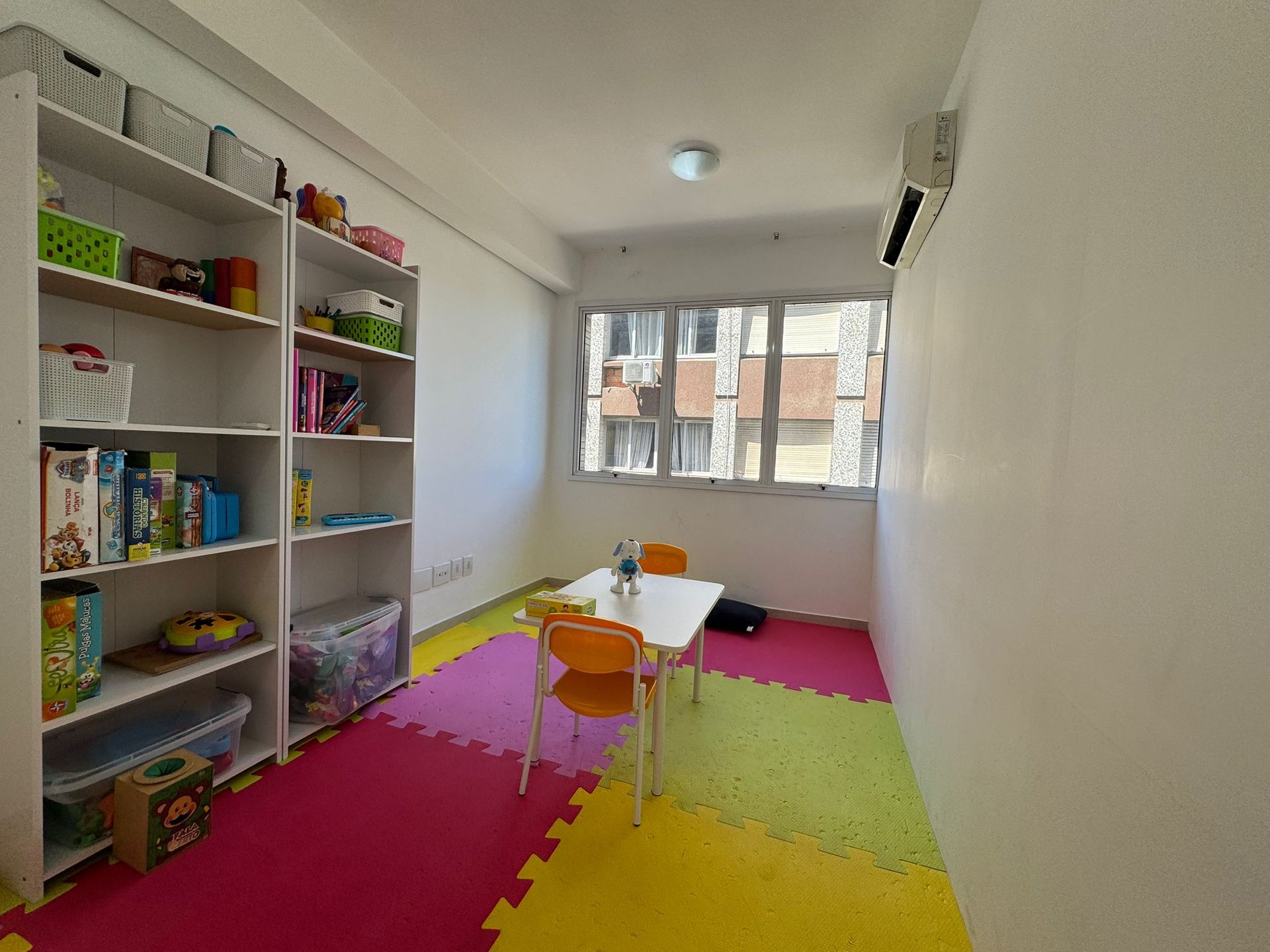 Sala comercial para venda no bairro São João em Porto Alegre