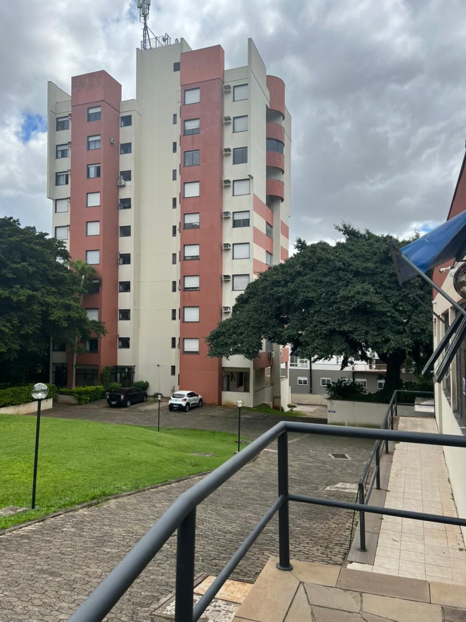 Apartamento para venda no bairro Glória em Porto Alegre