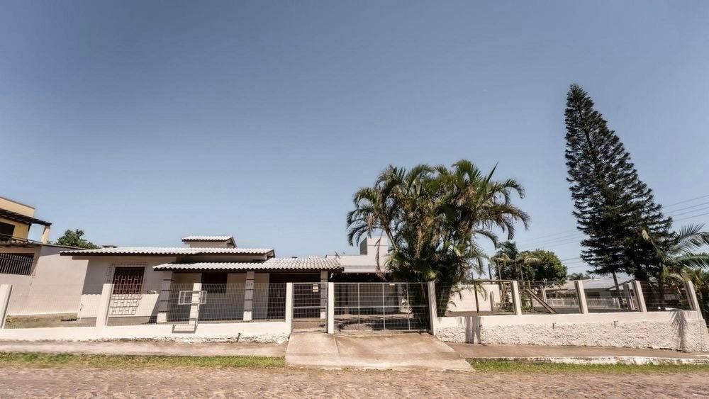 Casa para venda no bairro Vila São João em Torres