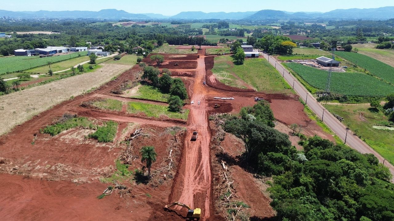 Lote para venda no bairro Novo Paraíso em Estrela