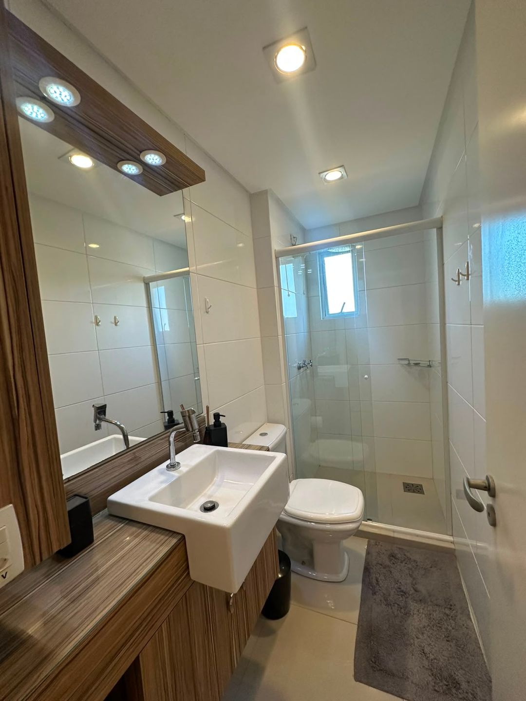 Apartamento para venda no bairro  em Torres